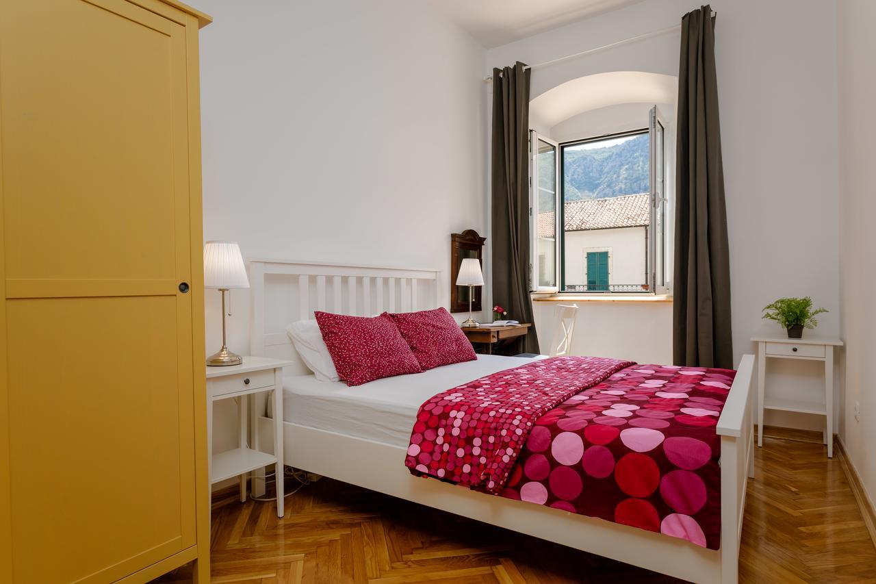 Old Town Clock Tower Apartment Kotor Dış mekan fotoğraf